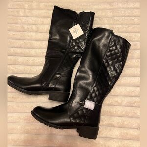 St Johns Bay Boots Women’s